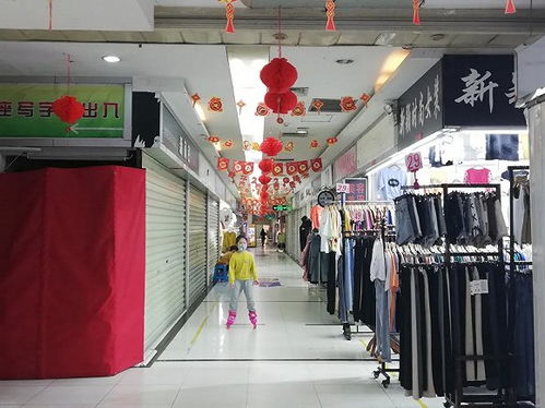 深圳式 魔幻 四大區 頂流 商圈,東西部差異竟這么大